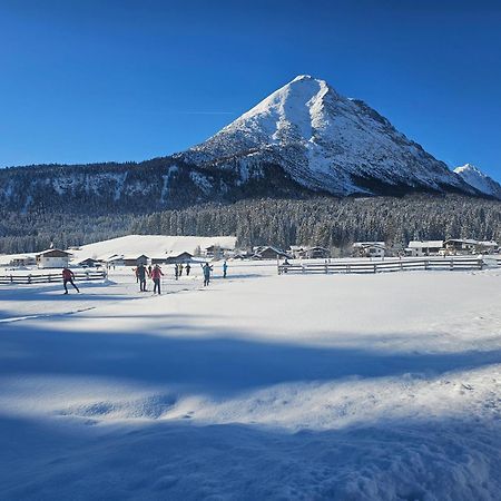 Alpenlandhaus Menardi Seefeld in Tirol Extérieur photo