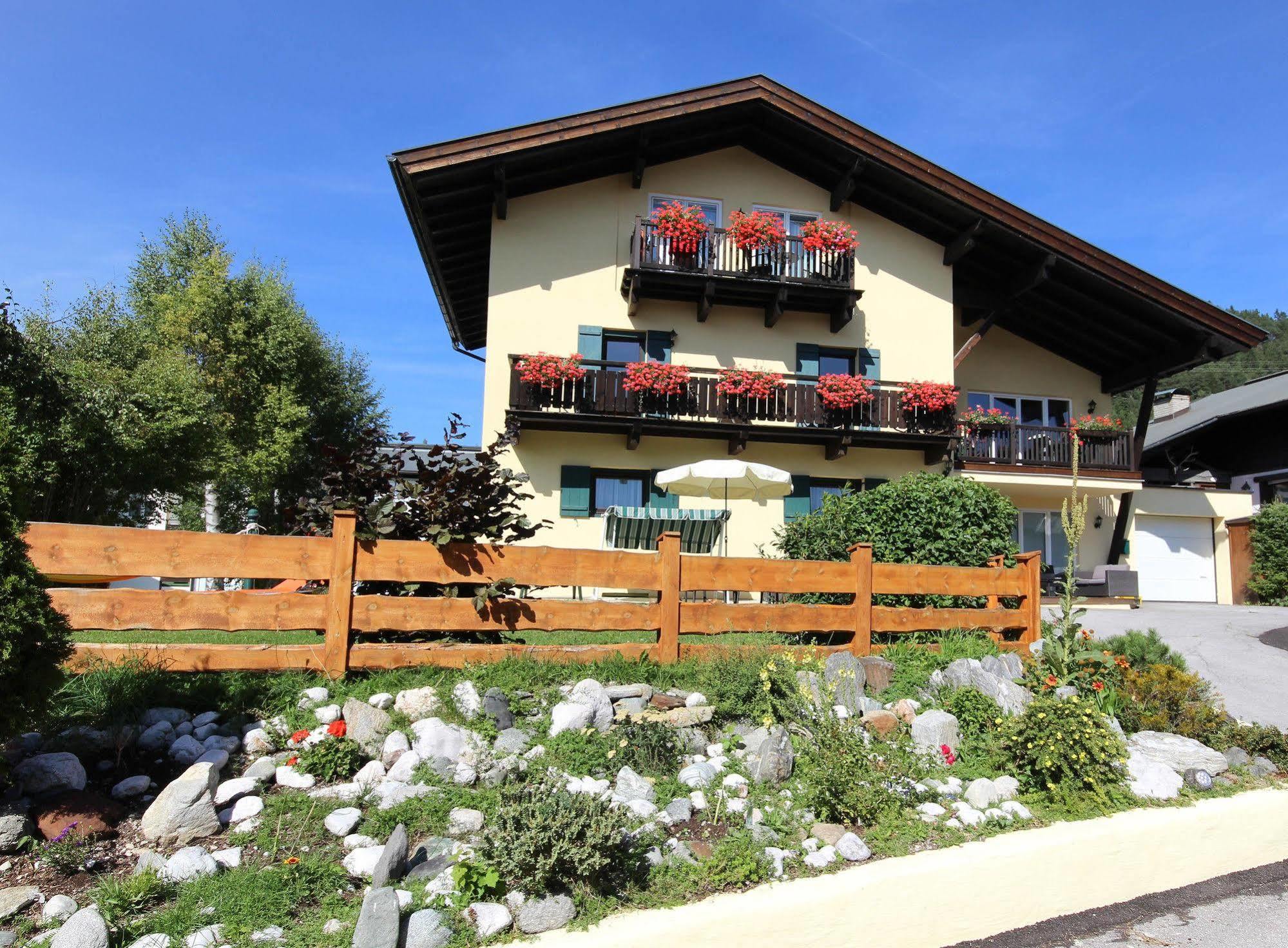 Alpenlandhaus Menardi Seefeld in Tirol Extérieur photo